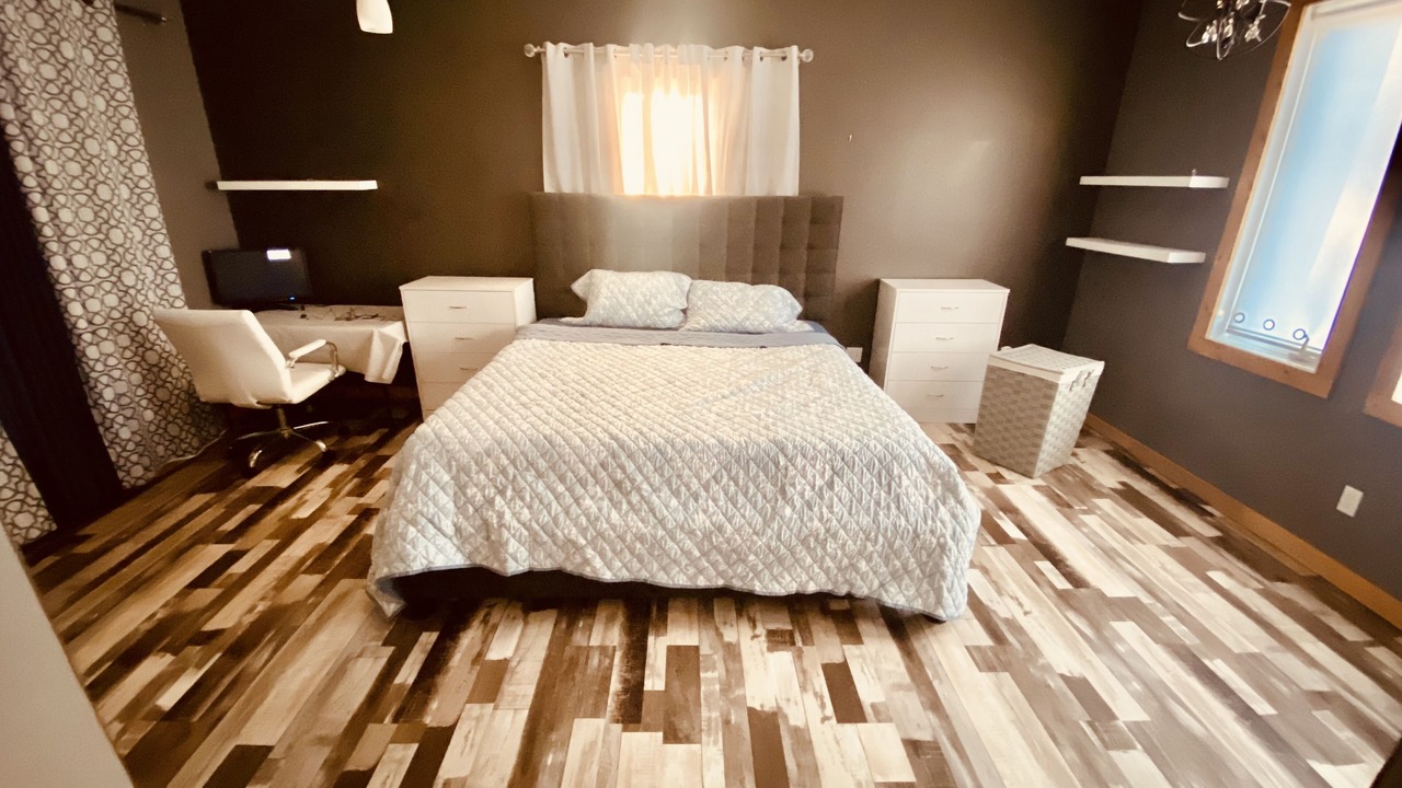 Photo of Bedroom in County of Vermilion River