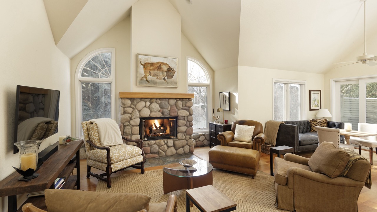 Photo of Livingroom in Basalt
