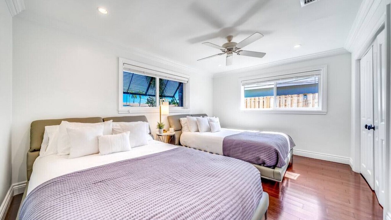 Photo of Bedroom in Garden Isles