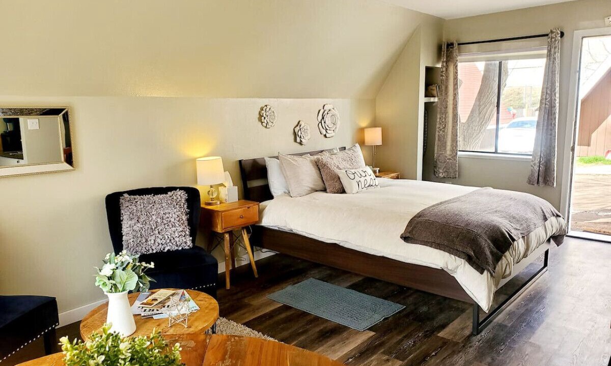Photo of Bedroom in Glenwood Springs