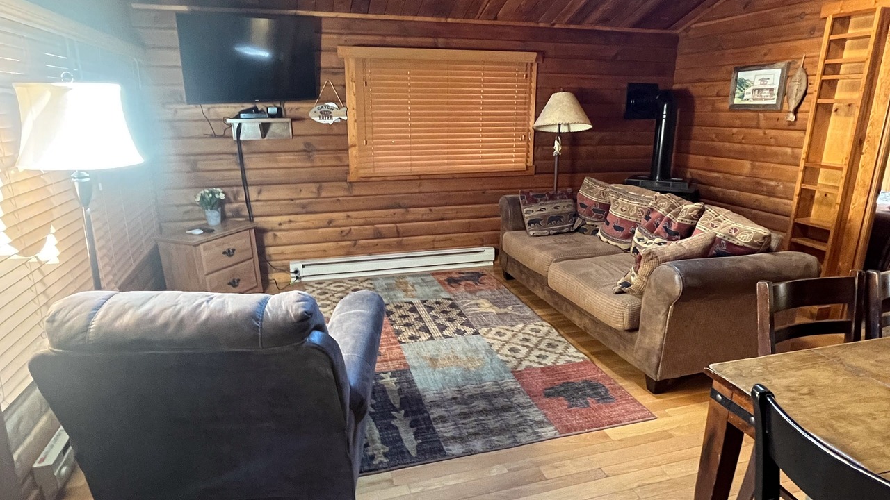 Photo of Livingroom in Almont