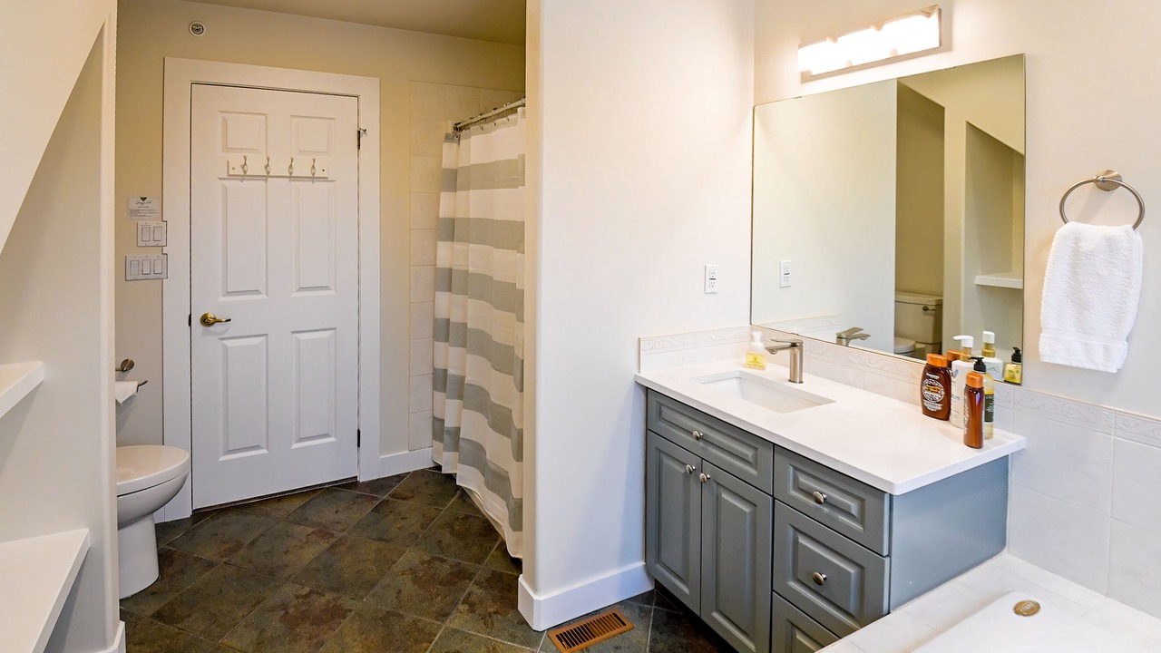 Photo of Bathroom in East Kootenay