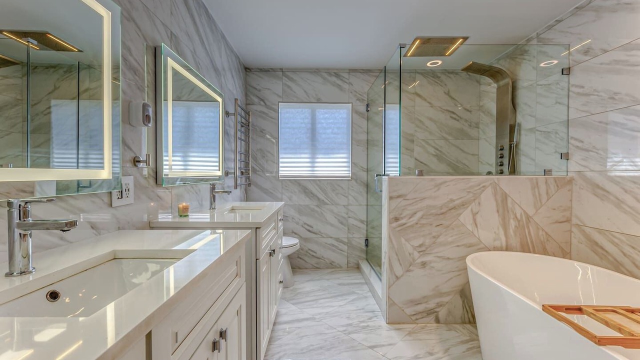 Photo of Bathroom in Lighthouse Point
