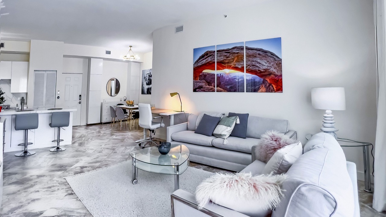 Photo of Livingroom in South Palm Park Neighborhood Association