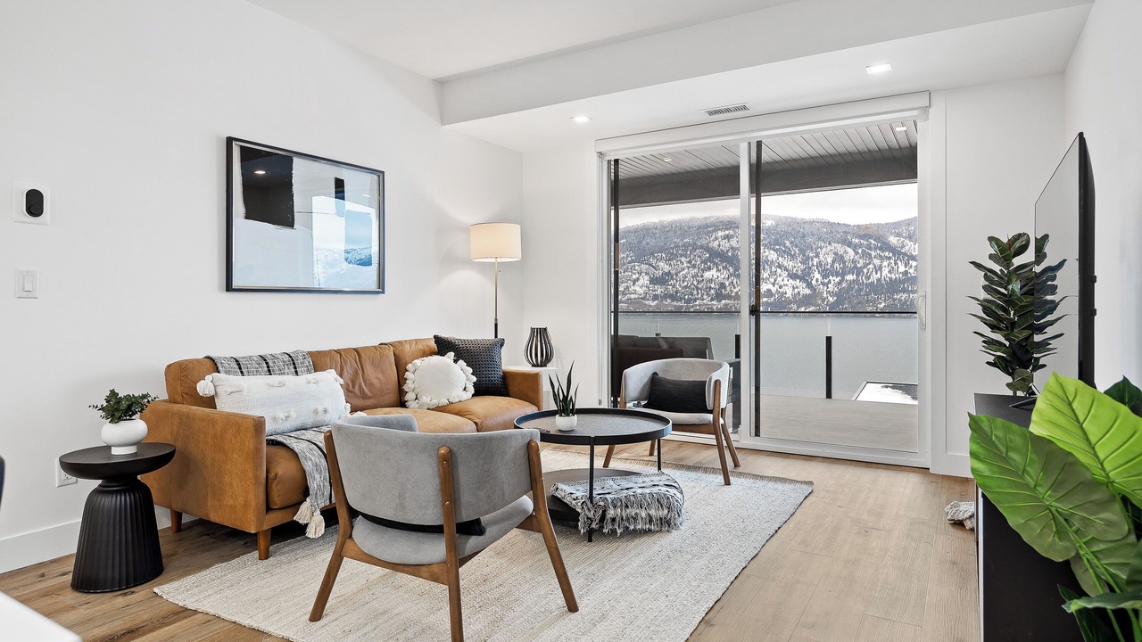 Photo of Livingroom in McKinley