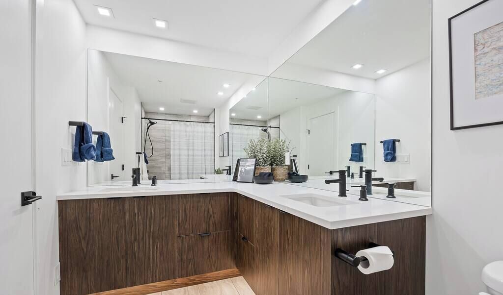 Photo of Bathroom in McKinley
