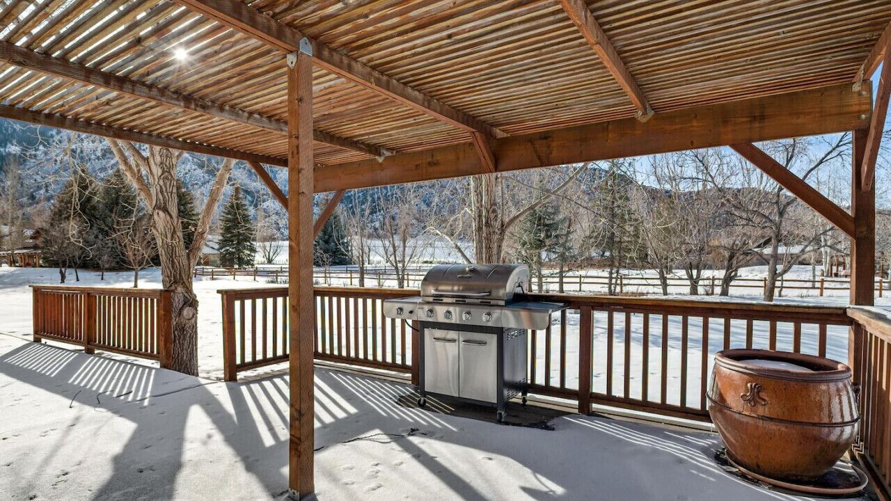 Photo of Outdoor in Basalt