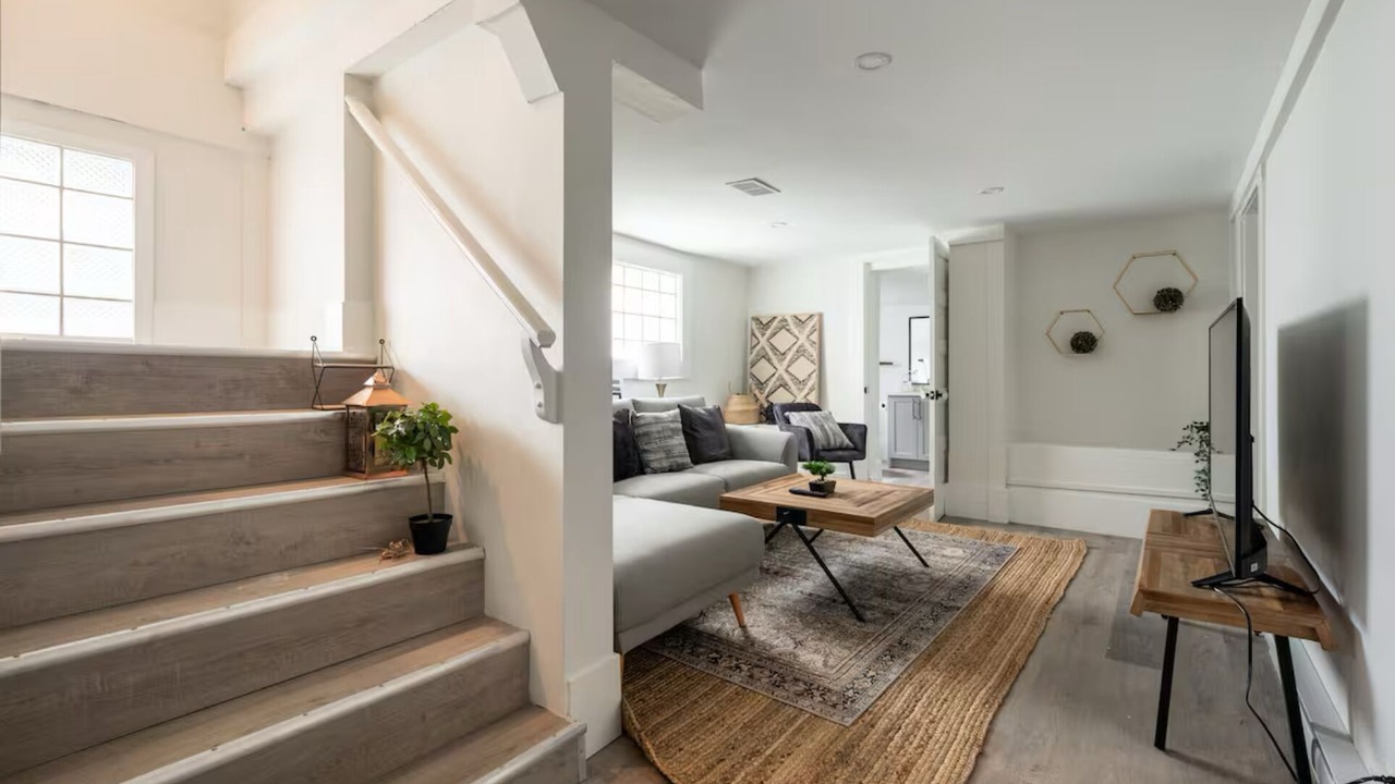 Photo of Livingroom in Kitsilano