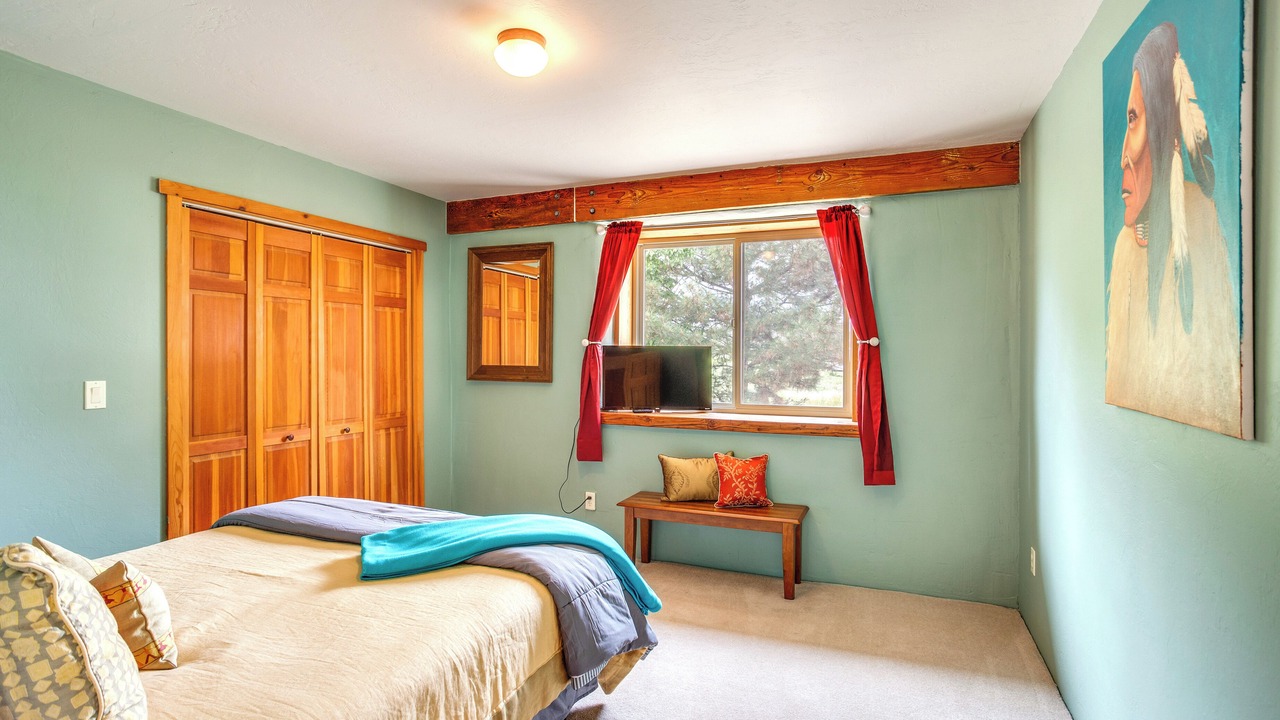 Photo of Bedroom in Vernal