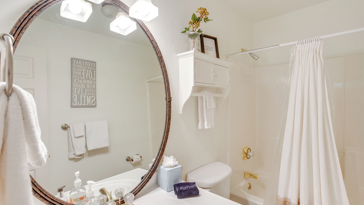 Photo of Bathroom in Vernal