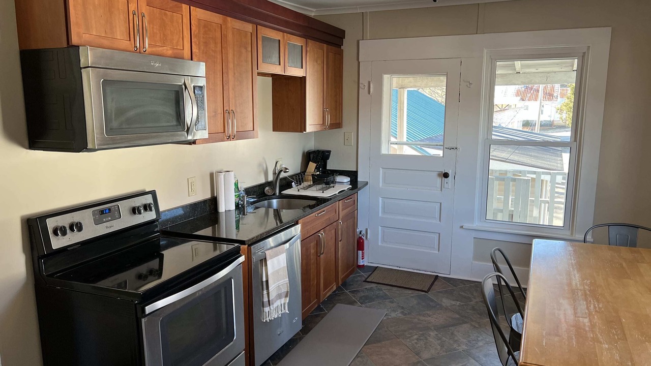 Photo of Kitchen in North Creek