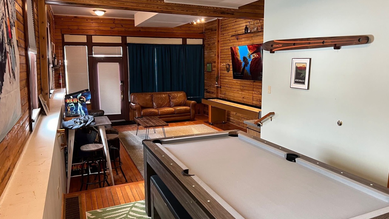 Photo of Bedroom in North Creek