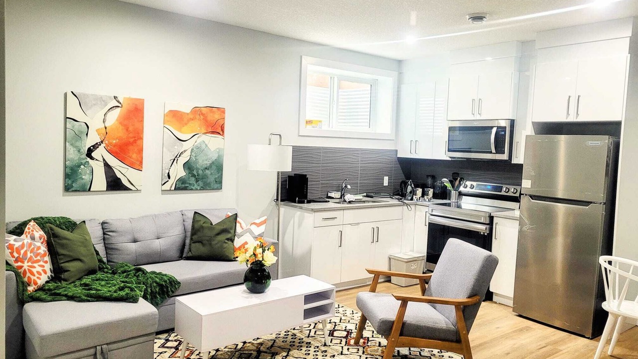 Photo of Livingroom in Southwest Edmonton