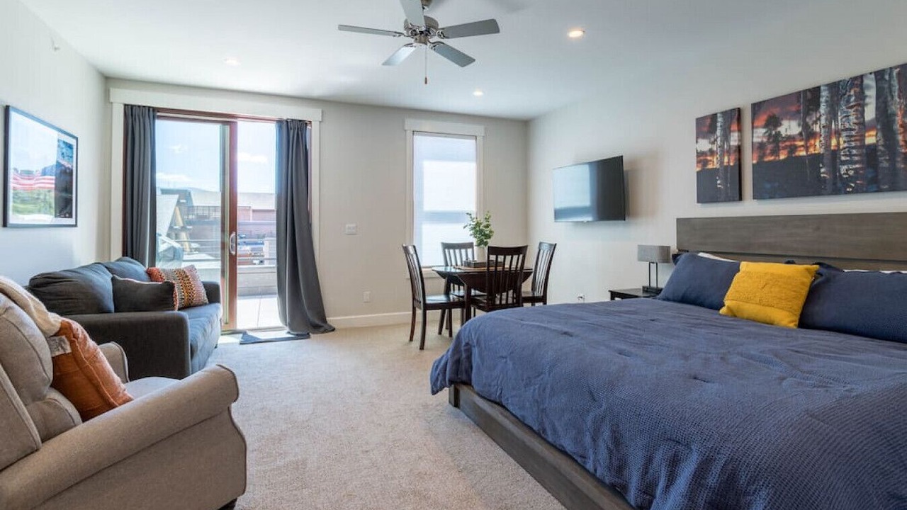 Photo of Livingroom in Grand Lake