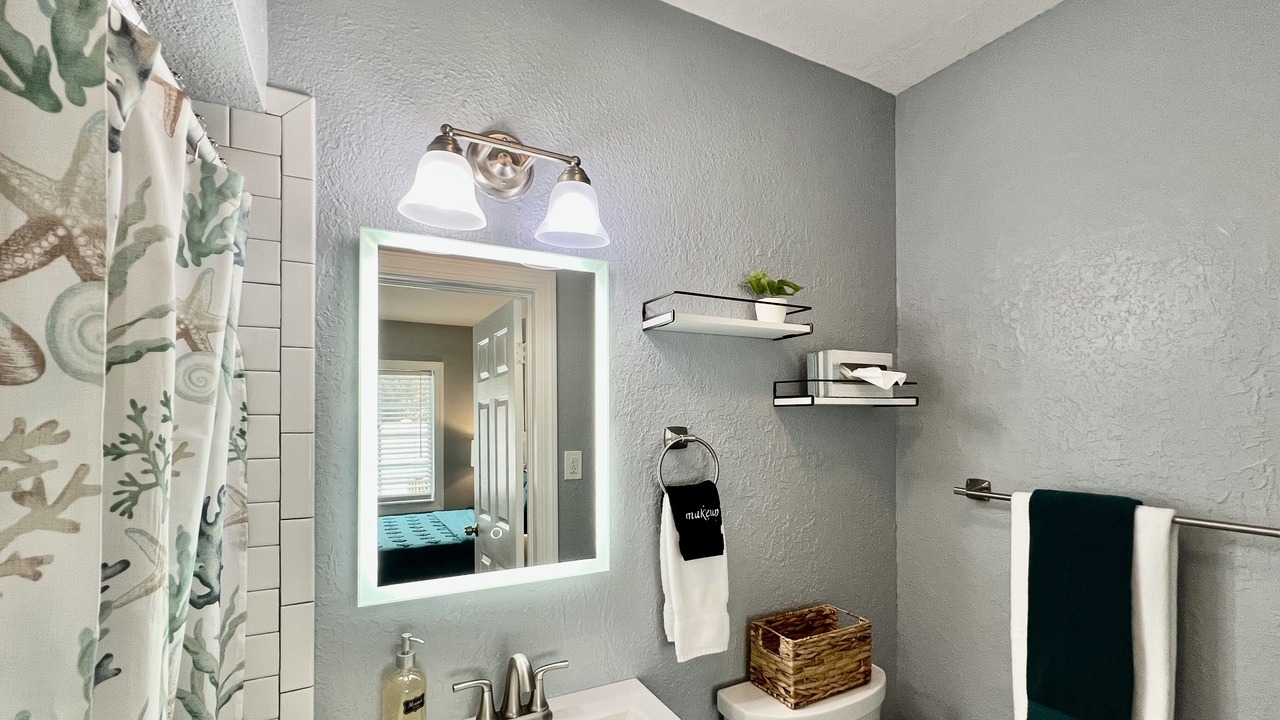 Photo of Bathroom in Parrot Cove