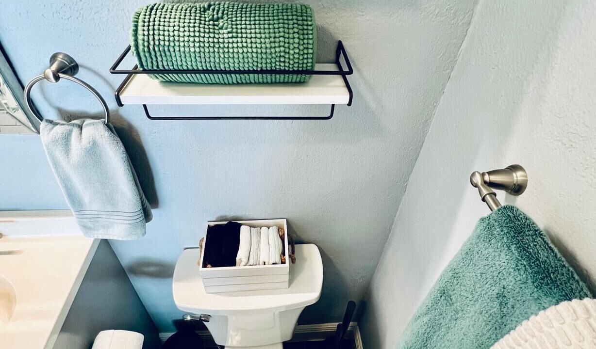 Photo of Bathroom in Parrot Cove