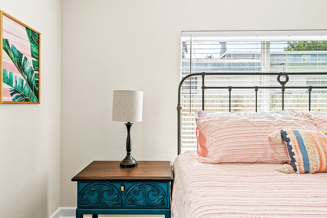 Photo of Bedroom in Parrot Cove