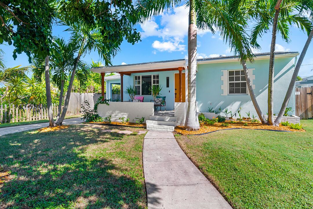 Photo of Outdoor in Parrot Cove