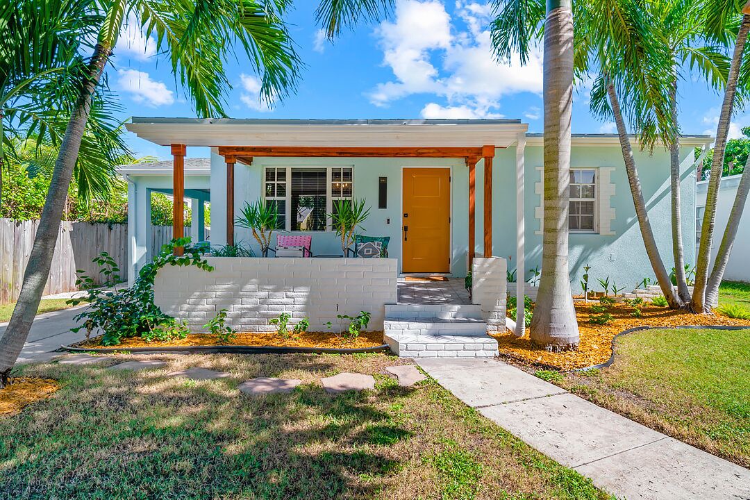 Photo of Outdoor in Parrot Cove