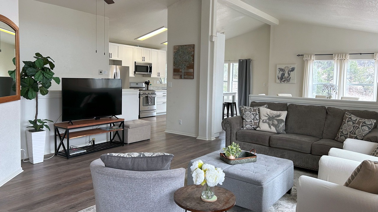 Photo of Bedroom in Glenwood Springs
