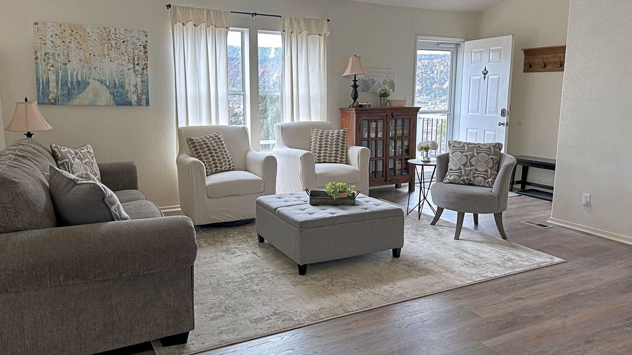 Photo of Livingroom in Glenwood Springs