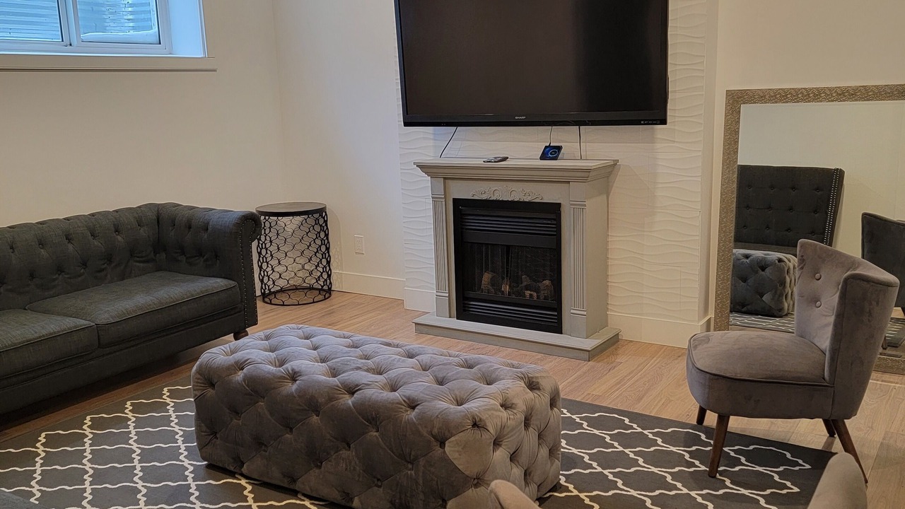 Photo of Livingroom in Sherwood Park