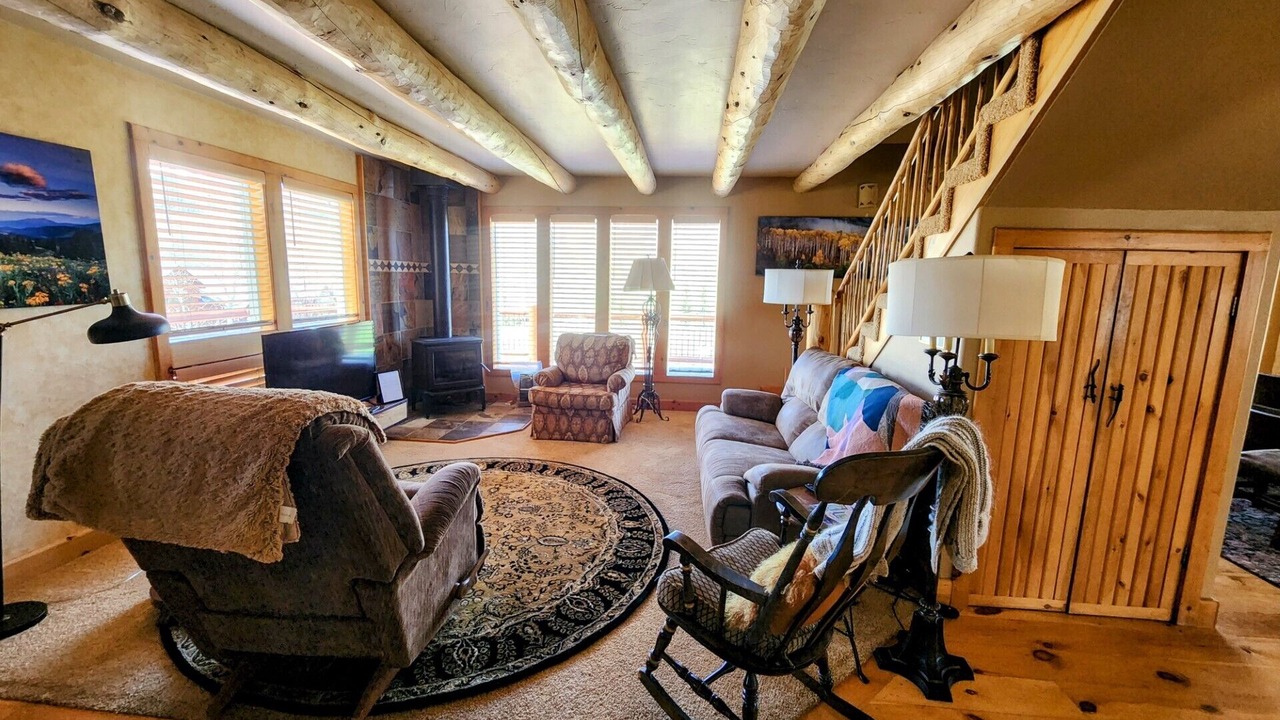 Photo of Livingroom in Crested Butte South
