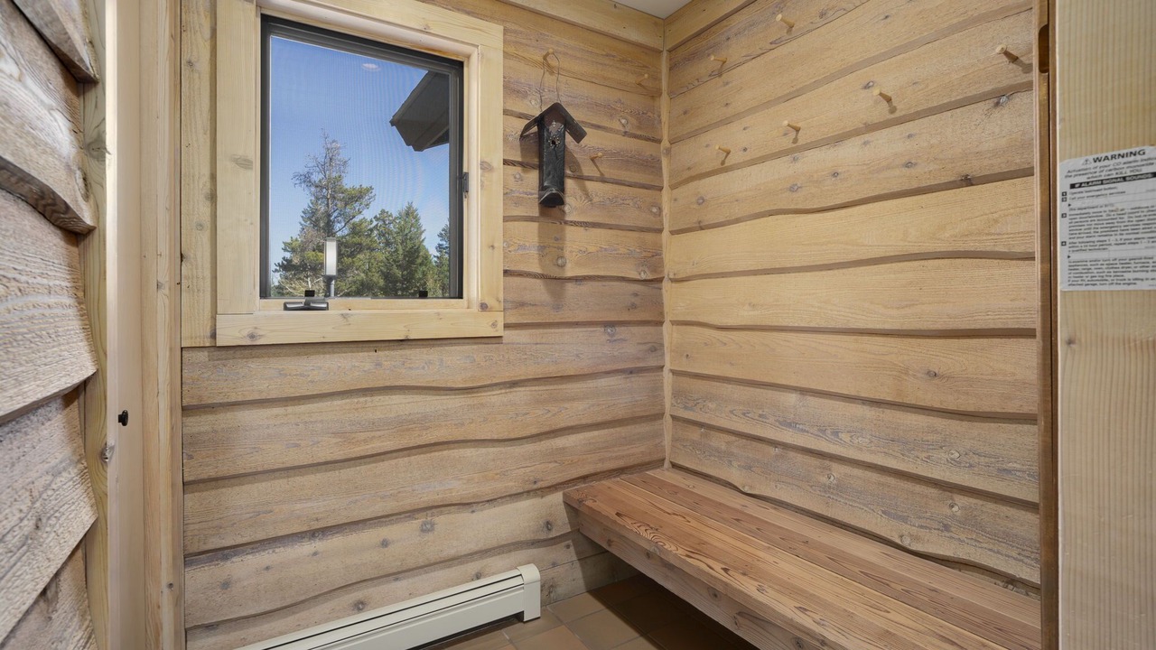 Photo of Bedroom in Estes Park