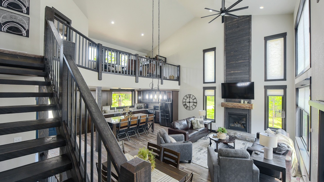 Photo of Livingroom in Lead