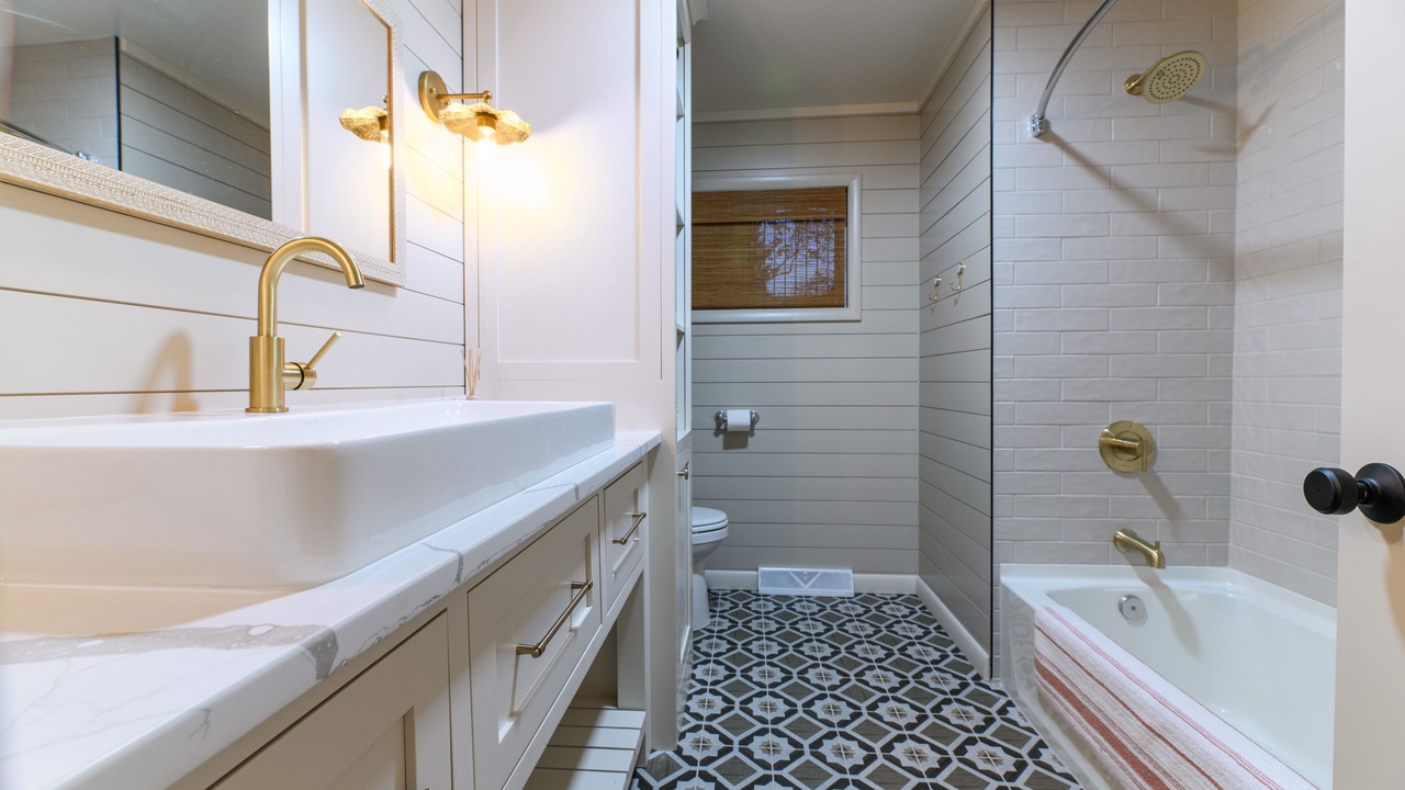 Photo of Bathroom in Wadsworth