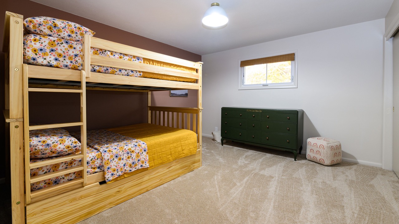 Photo of Bedroom in Wadsworth