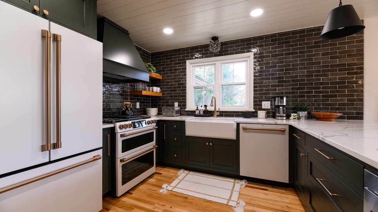 Photo of Kitchen in Wadsworth