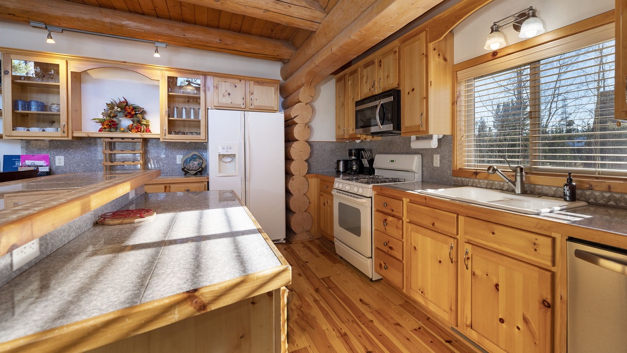 Photo of Kitchen in Grand Lake