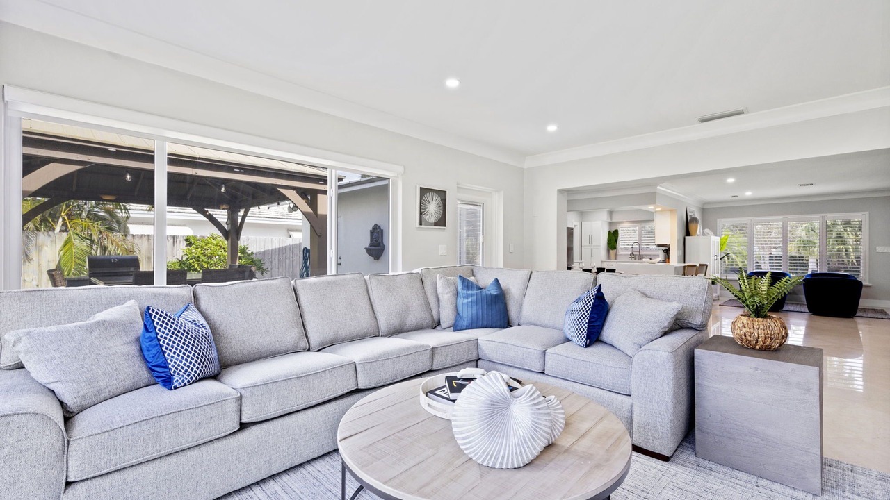 Photo of Livingroom in Harbor Village