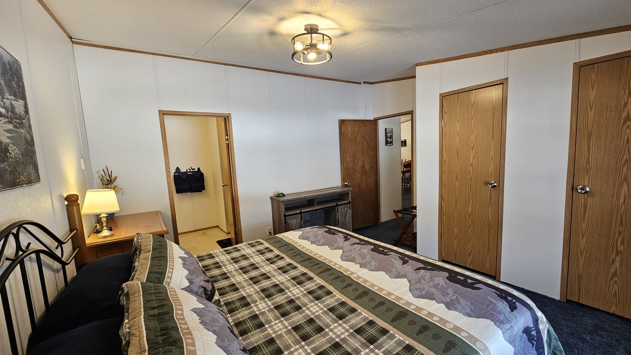 Photo of Bedroom in Pittsburg