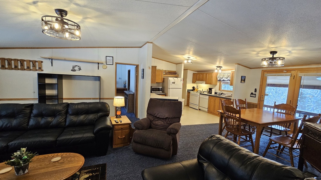 Photo of Livingroom in Pittsburg