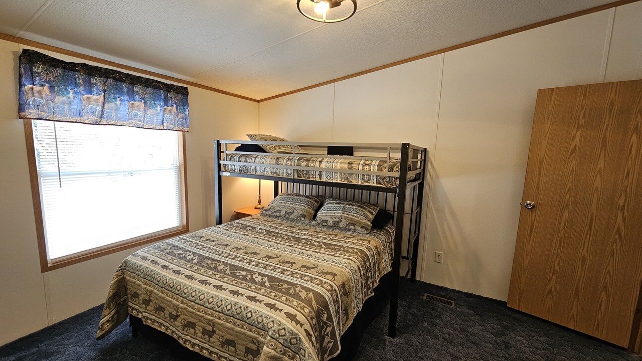 Photo of Bedroom in Pittsburg