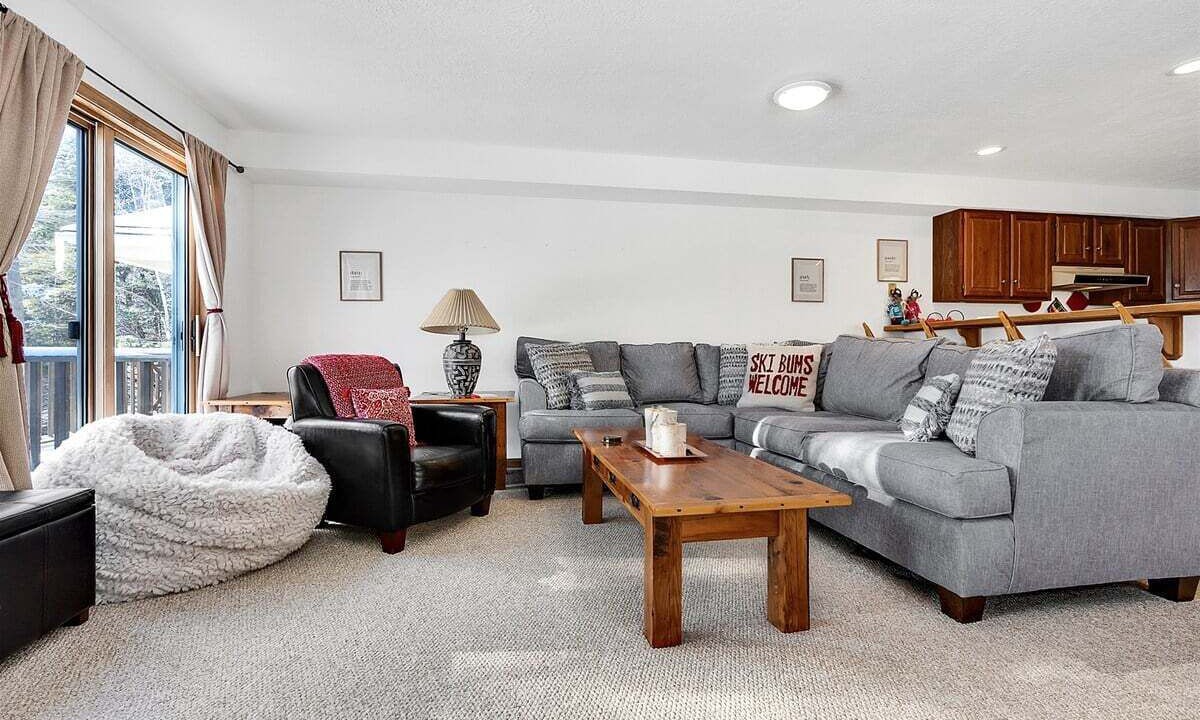 Photo of Livingroom in Sunday River Area