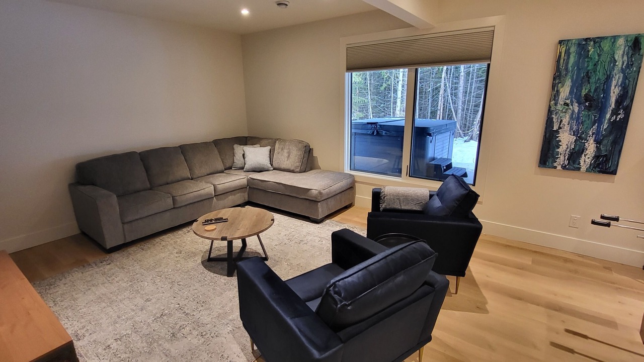 Photo of Bedroom in East Kootenay