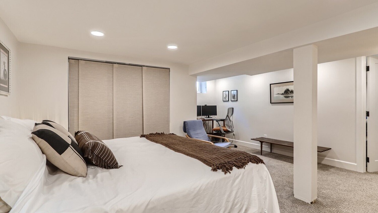 Photo of Bedroom in North Park Hill