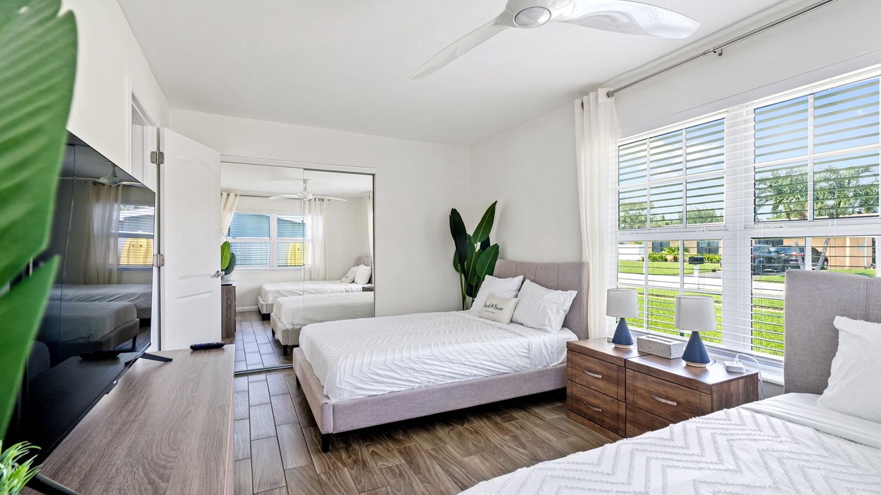 Photo of Bedroom in Tropic Palms
