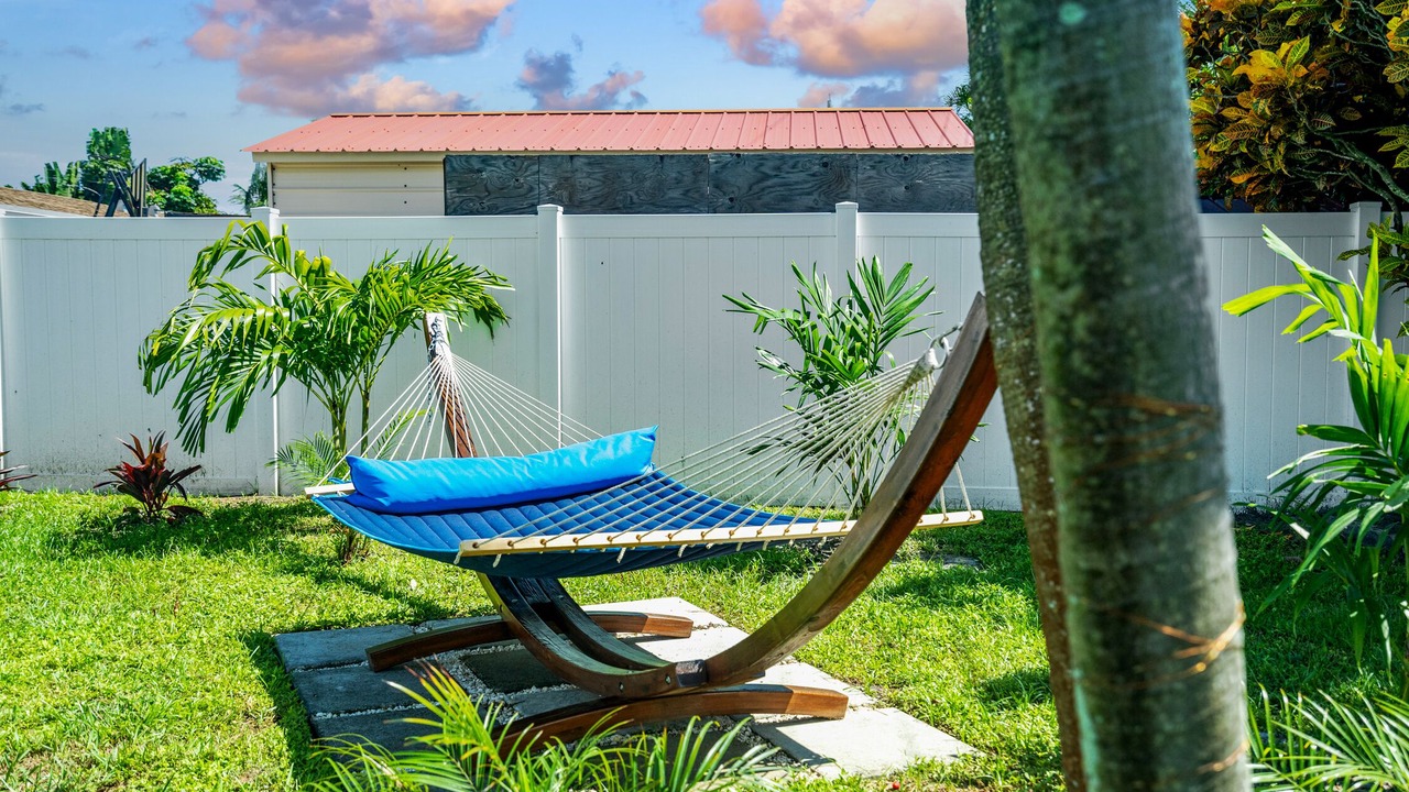 Photo of Outdoor in Tropic Palms