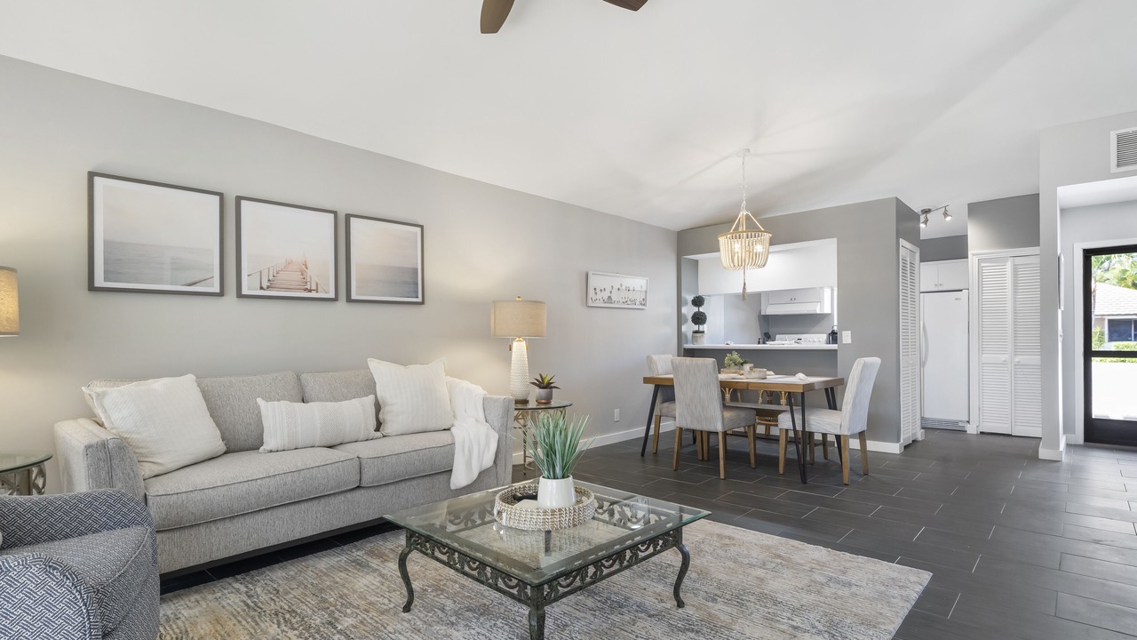 Photo of Livingroom in Palm Beach Gardens