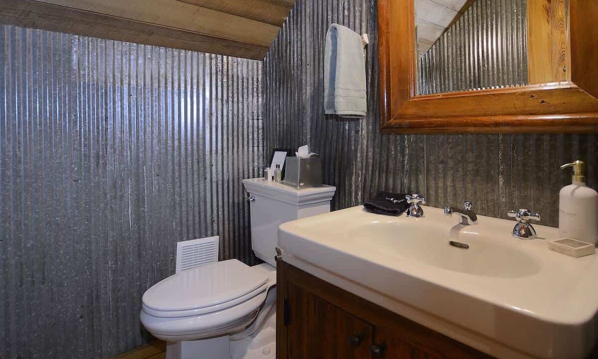 Photo of Bathroom in Crested Butte