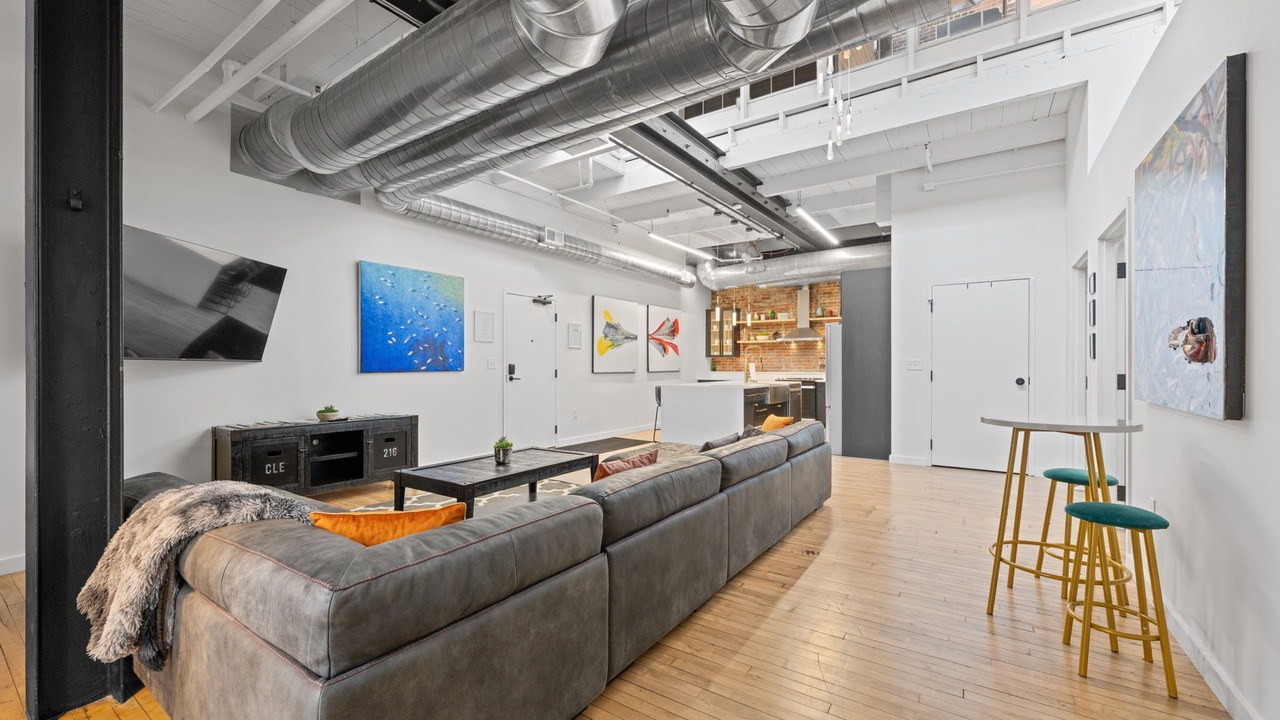 Photo of Livingroom in Downtown Cleveland