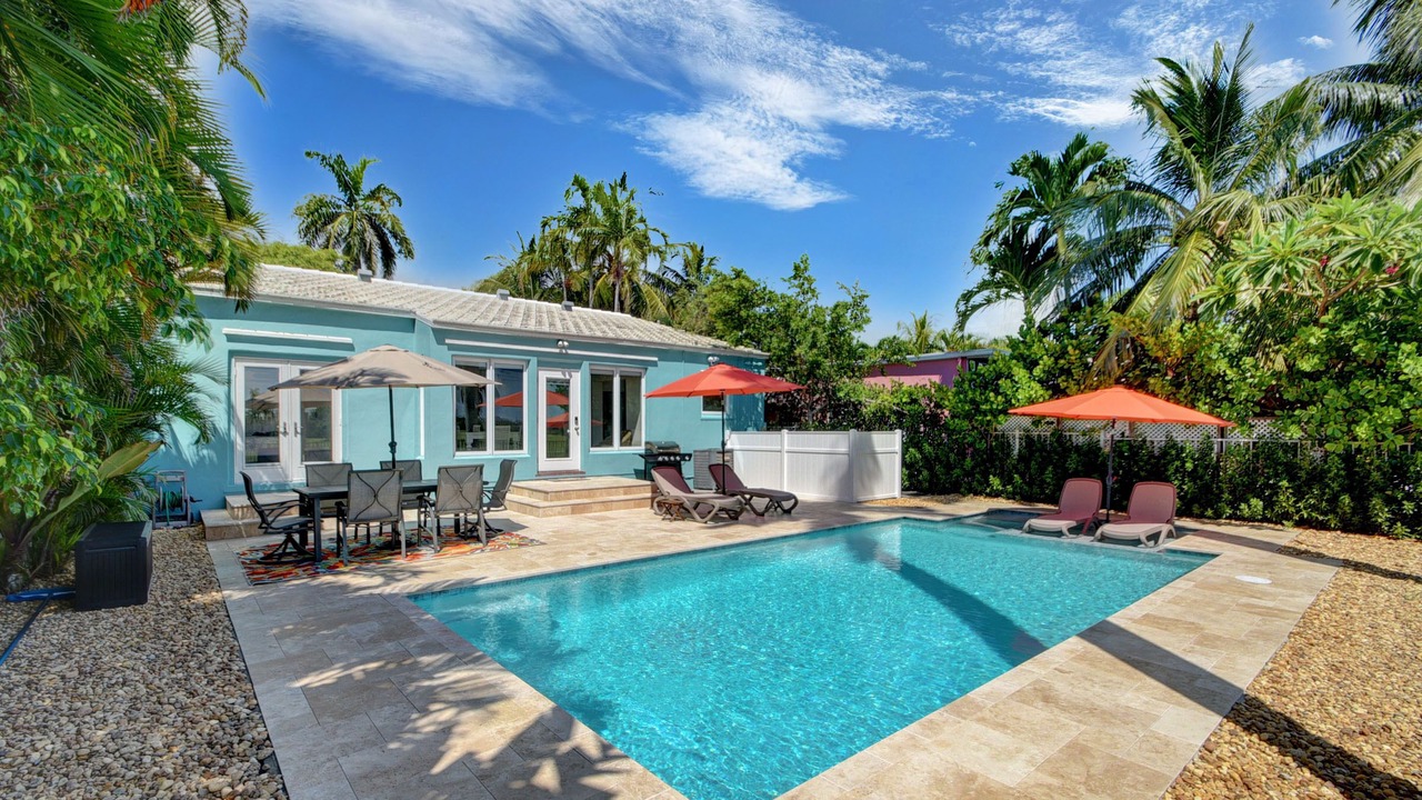 Photo of Outdoor in Parrot Cove
