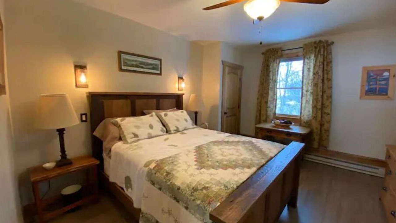 Photo of Bedroom in Bolton Landing