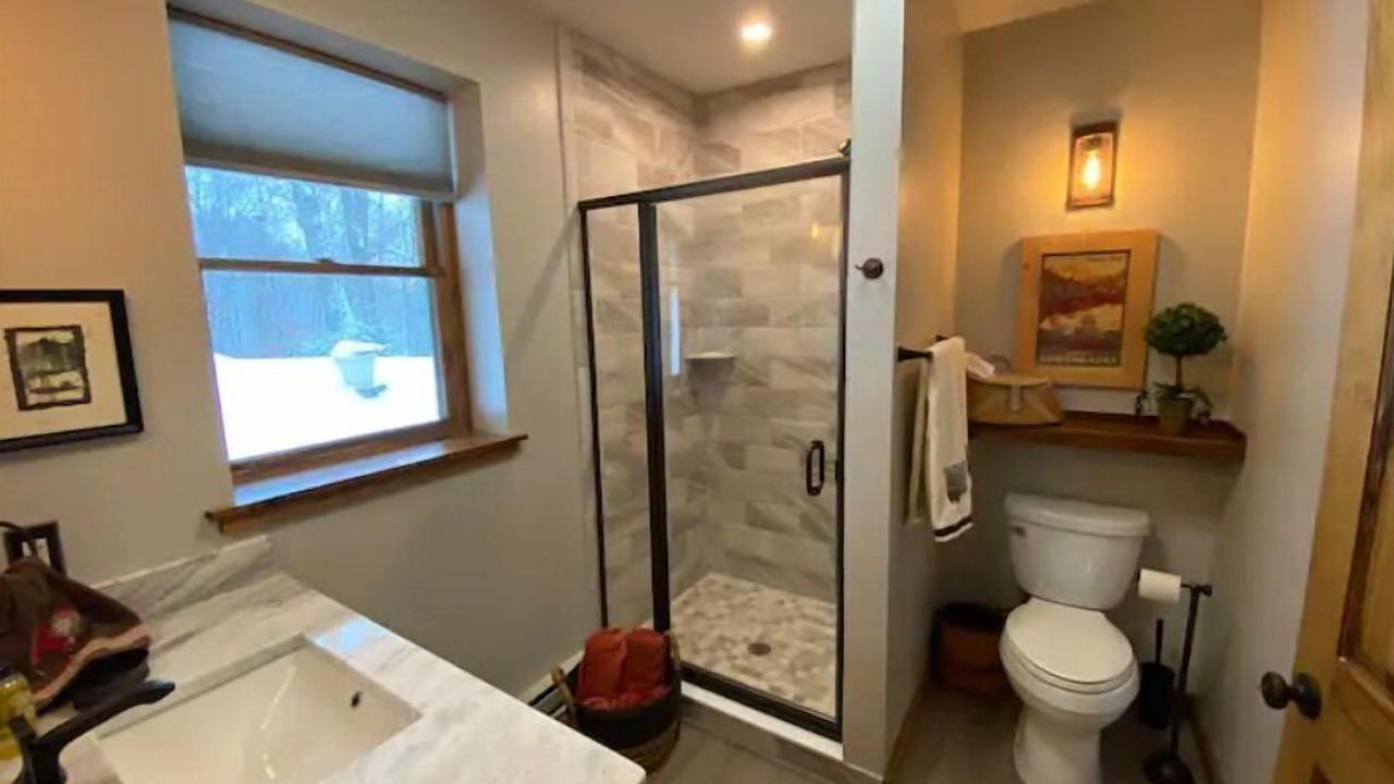 Photo of Bathroom in Bolton Landing