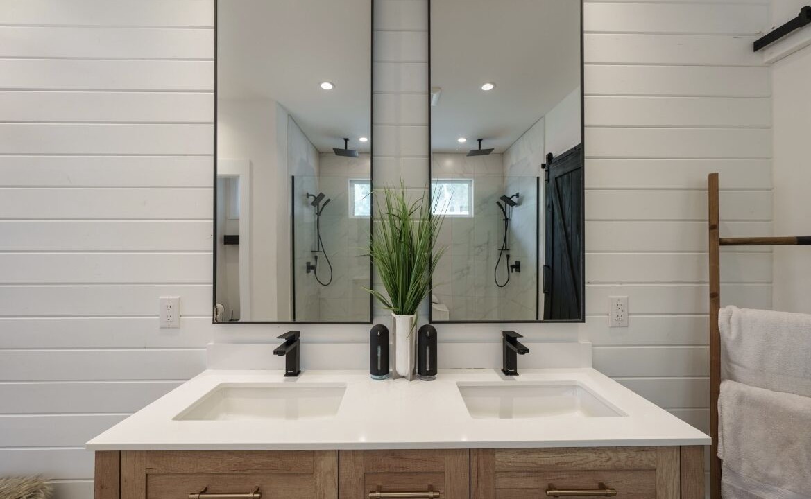 Photo of Bathroom in Shawnigan Lake