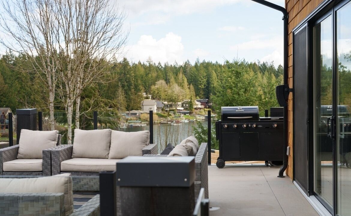 Photo of Patio Balcony in Shawnigan Lake